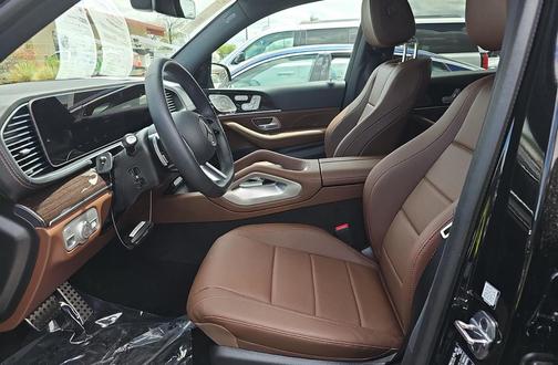 2025 Mercedes-Benz GLS 450 4MATIC