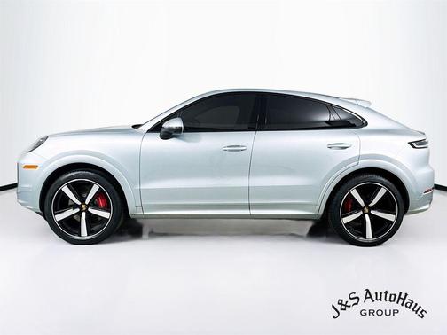 2024 Porsche Cayenne S Coupe AWD