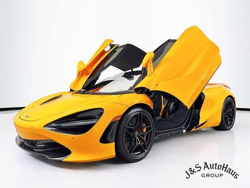 2018 McLaren 720S Base
