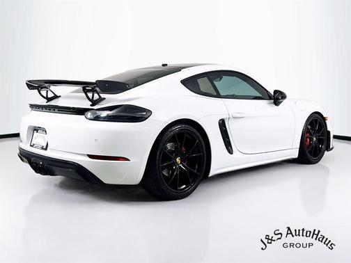 White 2018 Porsche 718 Cayman GTS