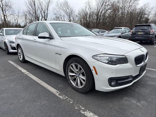 2016 BMW 528 i xDrive
