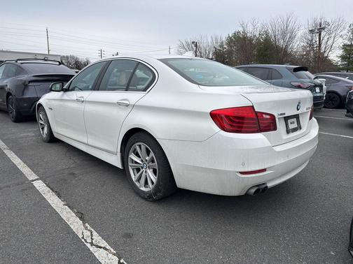 2016 BMW 528 i xDrive