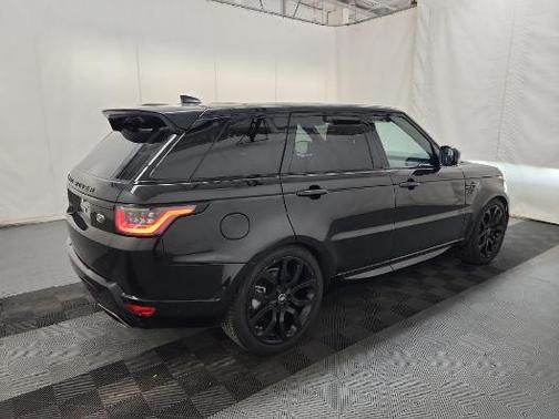 2022 Land Rover Range Rover Sport HSE Silver Edition