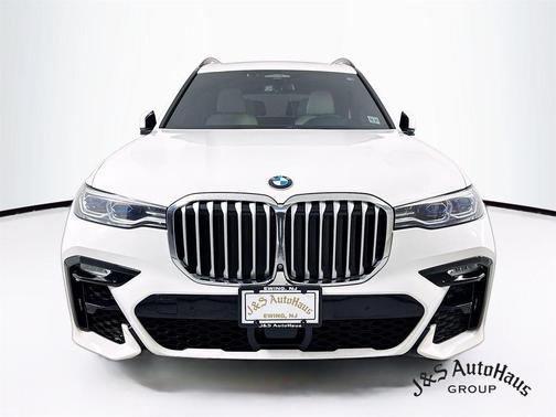 2019 BMW X7 xDrive50i