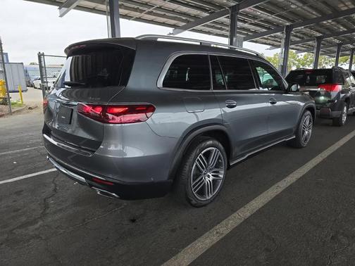 2024 Mercedes-Benz GLS 450 4MATIC