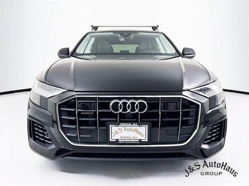 2023 Audi Q8 55 Premium Plus