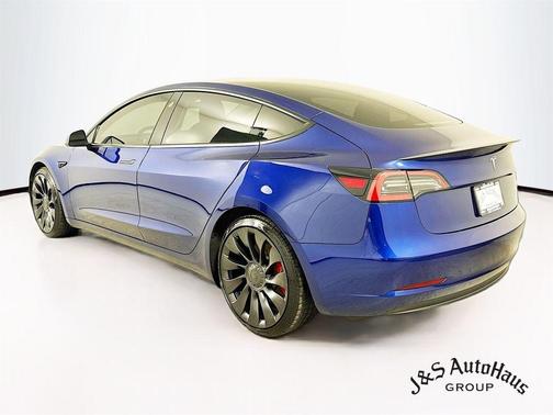 2023 Tesla Model 3 Performance