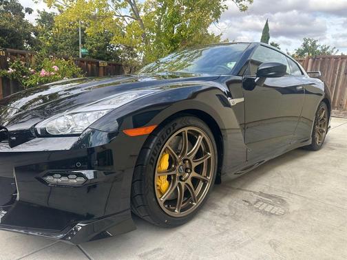 2024 Nissan GT-R T-spec