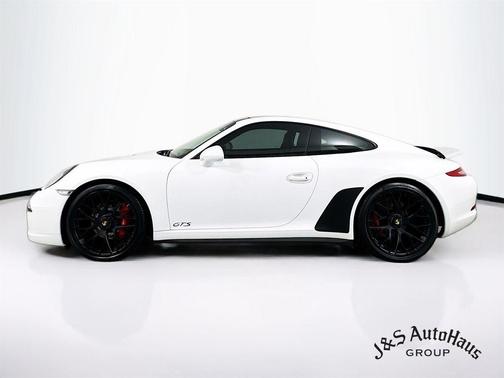2016 Porsche 911 Carrera GTS
