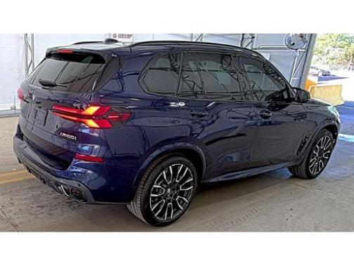 Tanzanite Blue II Metallic 2025 BMW X5 M60i