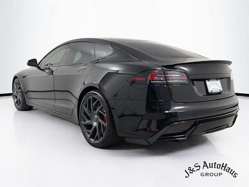 Black 2026 Tesla Model S Plaid