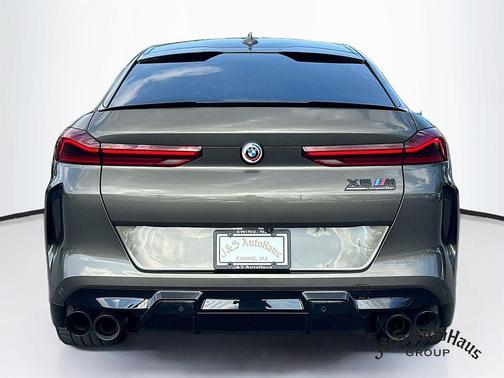 Manhattan Green Metallic 2023 BMW X6 M Base