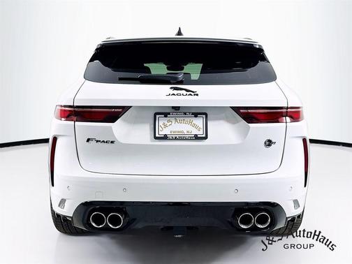 2023 Jaguar F-PACE SVR