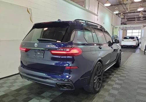 2022 BMW X7 M50i