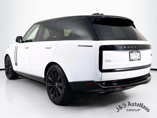 2023 Land Rover Range Rover P530 SE