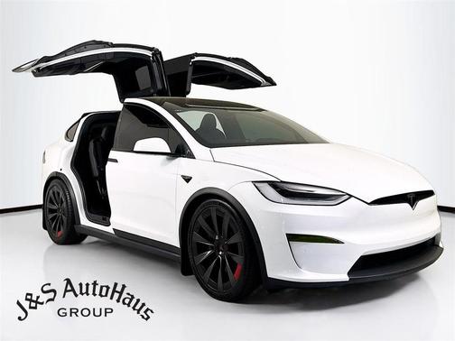 2022 Tesla Model X Base