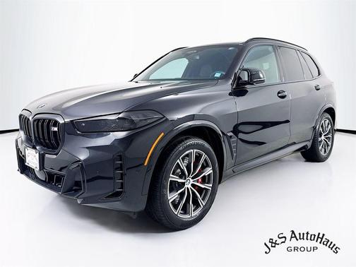 2025 BMW X5 M60i