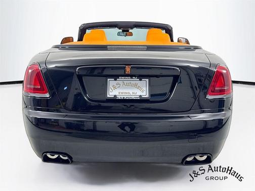 Black 2020 Rolls-Royce Dawn