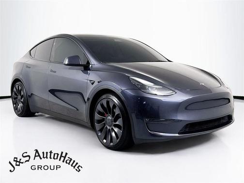2025 Tesla Model Y Performance