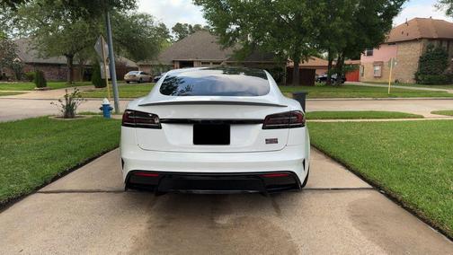 Pearl White 2026 Tesla Model S Plaid
