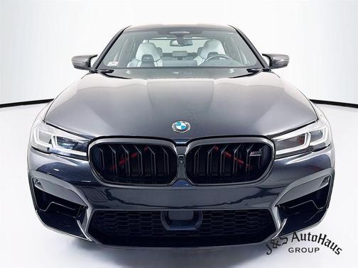 2022 BMW M5 Base