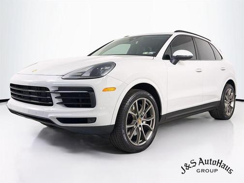 2023 Porsche Cayenne Base