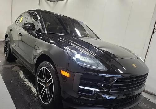 2021 Porsche Macan Base