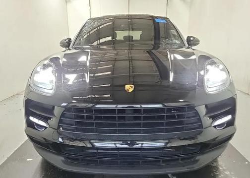 2021 Porsche Macan Base