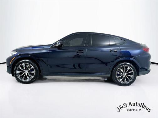 2022 BMW X6 xDrive40i