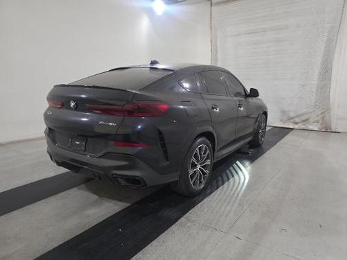 2022 BMW X6 xDrive40i