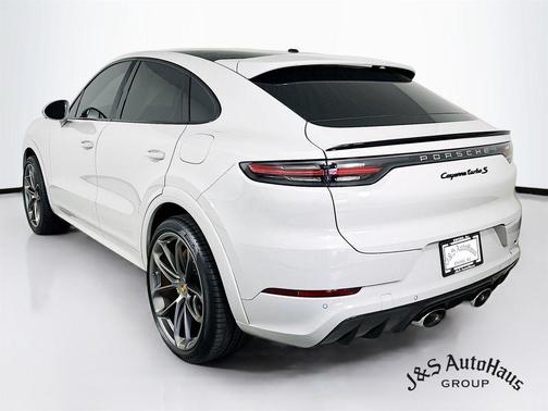 2021 Porsche Cayenne Turbo S