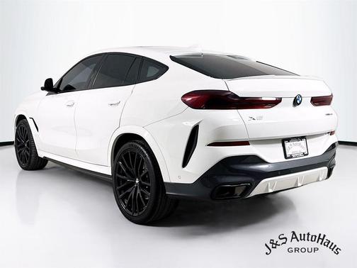 2023 BMW X6 xDrive40i