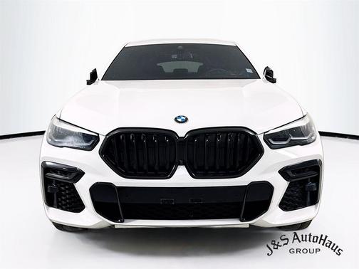 2023 BMW X6 xDrive40i