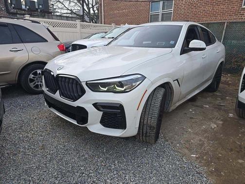 2023 BMW X6 xDrive40i