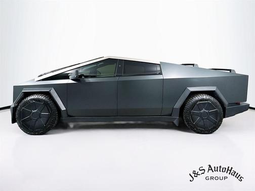 2024 Tesla Cybertruck Base