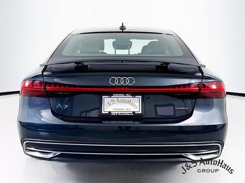2022 Audi A7 55 Premium