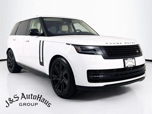 2023 Land Rover Range Rover P530 SE
