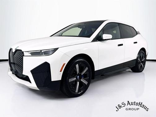 2024 BMW iX xDrive50