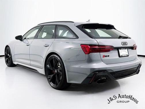 2023 Audi RS 6 Avant 4.0T quattro