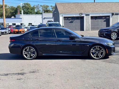 2022 BMW M550 i xDrive