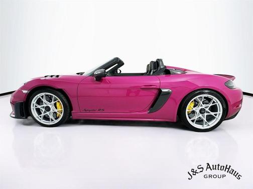 2025 Porsche 718 Spyder RS