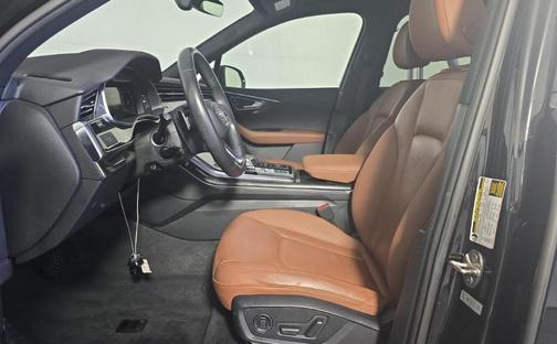 2022 Audi Q7 55 Premium Plus