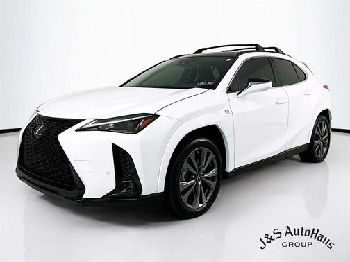 2024 Lexus UX 250h F SPORT Design