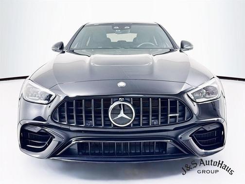2024 Mercedes-Benz AMG C 63 S E Performance