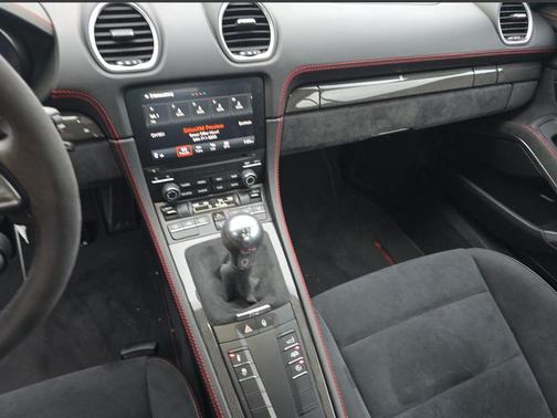 2018 Porsche 718 Cayman GTS