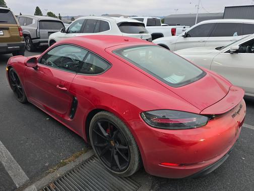2018 Porsche 718 Cayman GTS