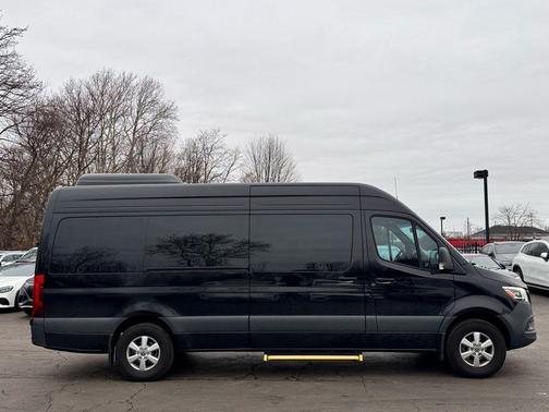 2024 Mercedes-Benz Sprinter 2500 High Roof