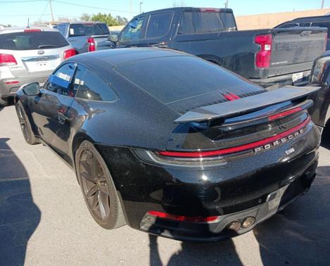 2022 Porsche 911 Carrera