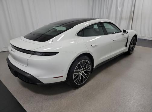 2020 Porsche Taycan 4S
