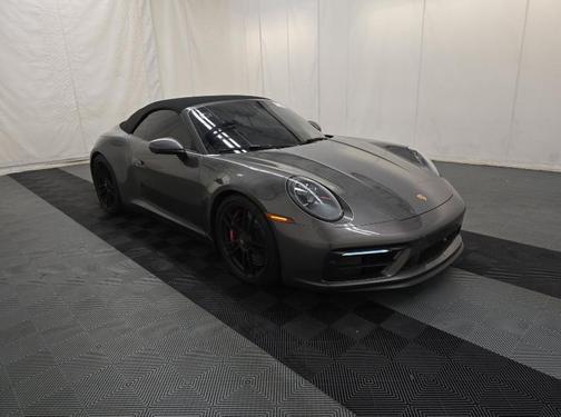 2022 Porsche 911 Carrera GTS